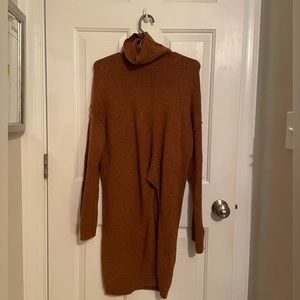 BCBGMAXAZRIA Sweater